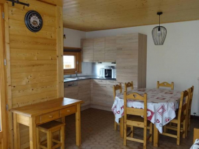 Appartement 3 Pièces, 6 Pers - Centre Les Gets, Garage, WIFI, Balcon, Navette Gratuite - FR-1-802-24 Les Gets